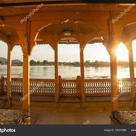 New Bombay Heritage Group Of House Boat Σριναγκάρ Εξωτερικό φωτογραφία
